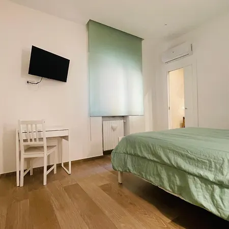 La Titina Konukevi Bari